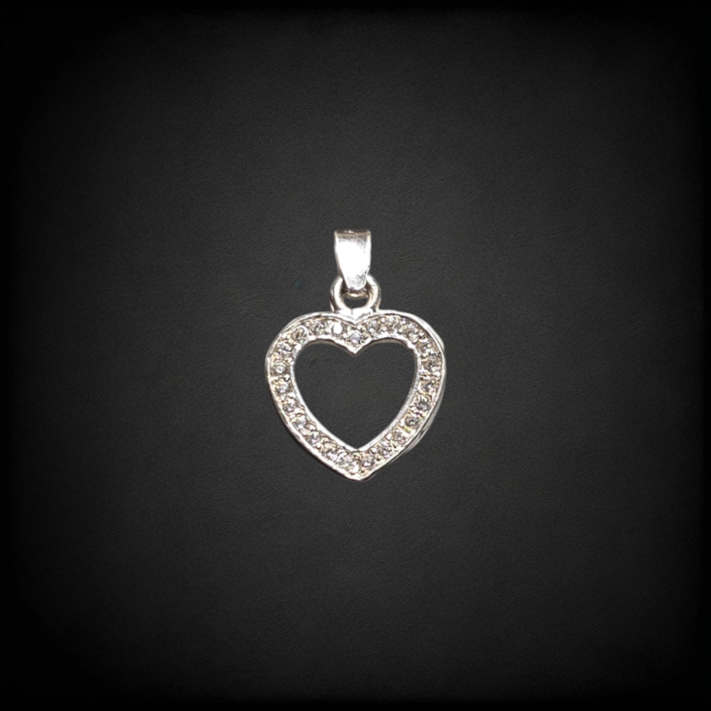 Dije de Plata .925 Corazón con Zirconias – Dije Femenino