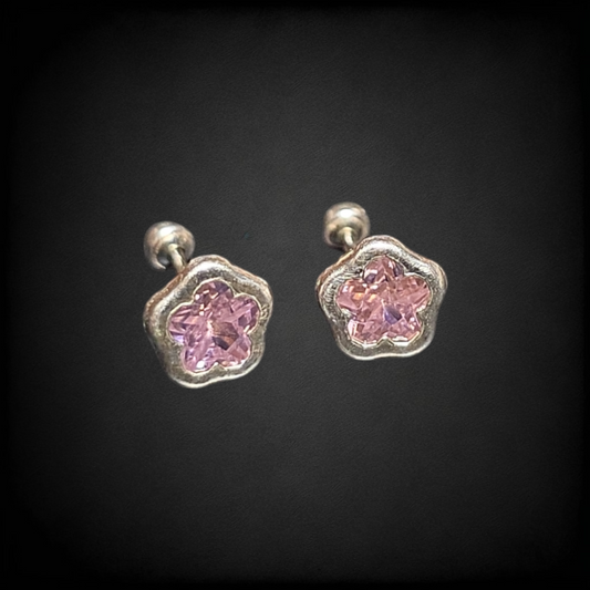 Aretes de Flor con Zirconia Rosa Plata .925 – Broqueles Elegantes