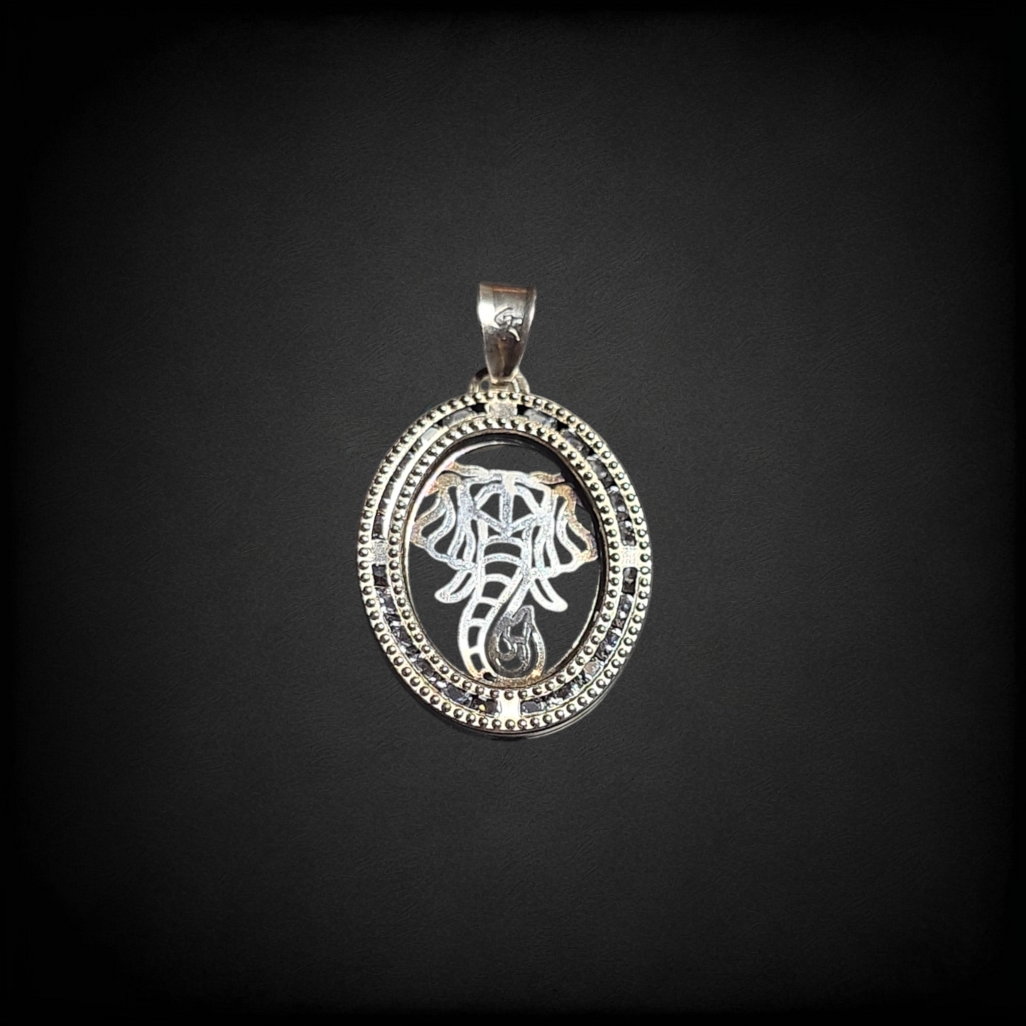 Dije de Elefante Plata .925 – Colgante de Buena Suerte